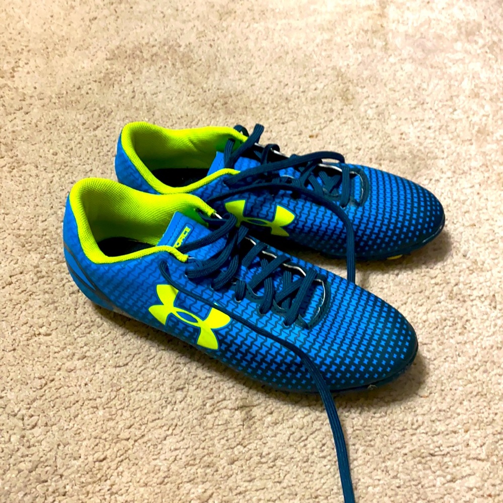 Under armor cleats, 4.5Y, blue and neon